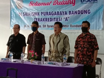 Ketua yasan dan Pimpinan Sekolah