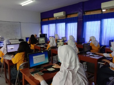 Praktikum Aplikasi MYOB